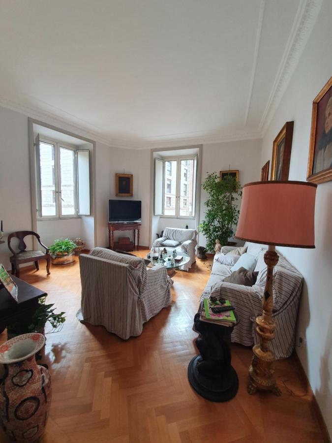 500 Views Of - Center Apartment